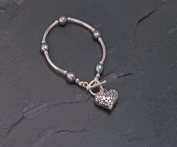 Photo of Sweet Heart Bracelet- Dark Pearls